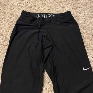 Nike workout leggings